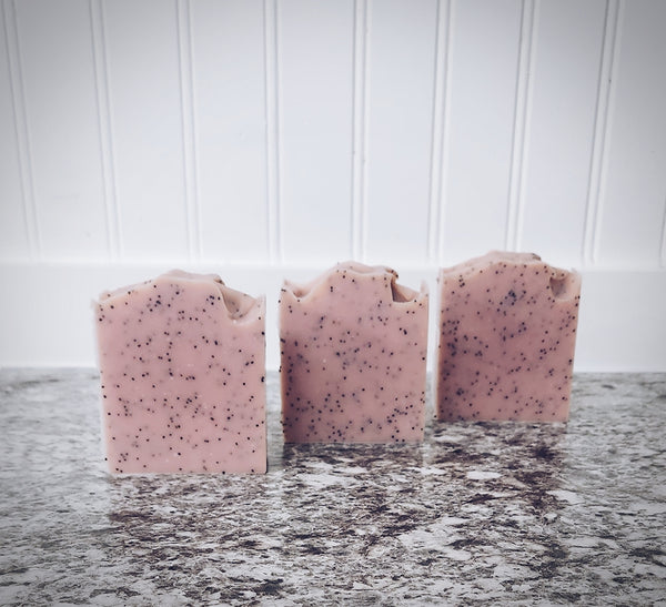 Raspberry (w/Poppyseeds) Bar Soap