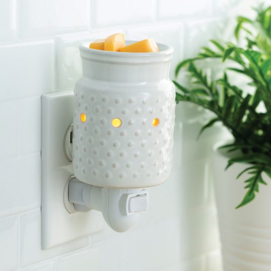 White Hobnail Pluggable
Wax Melter